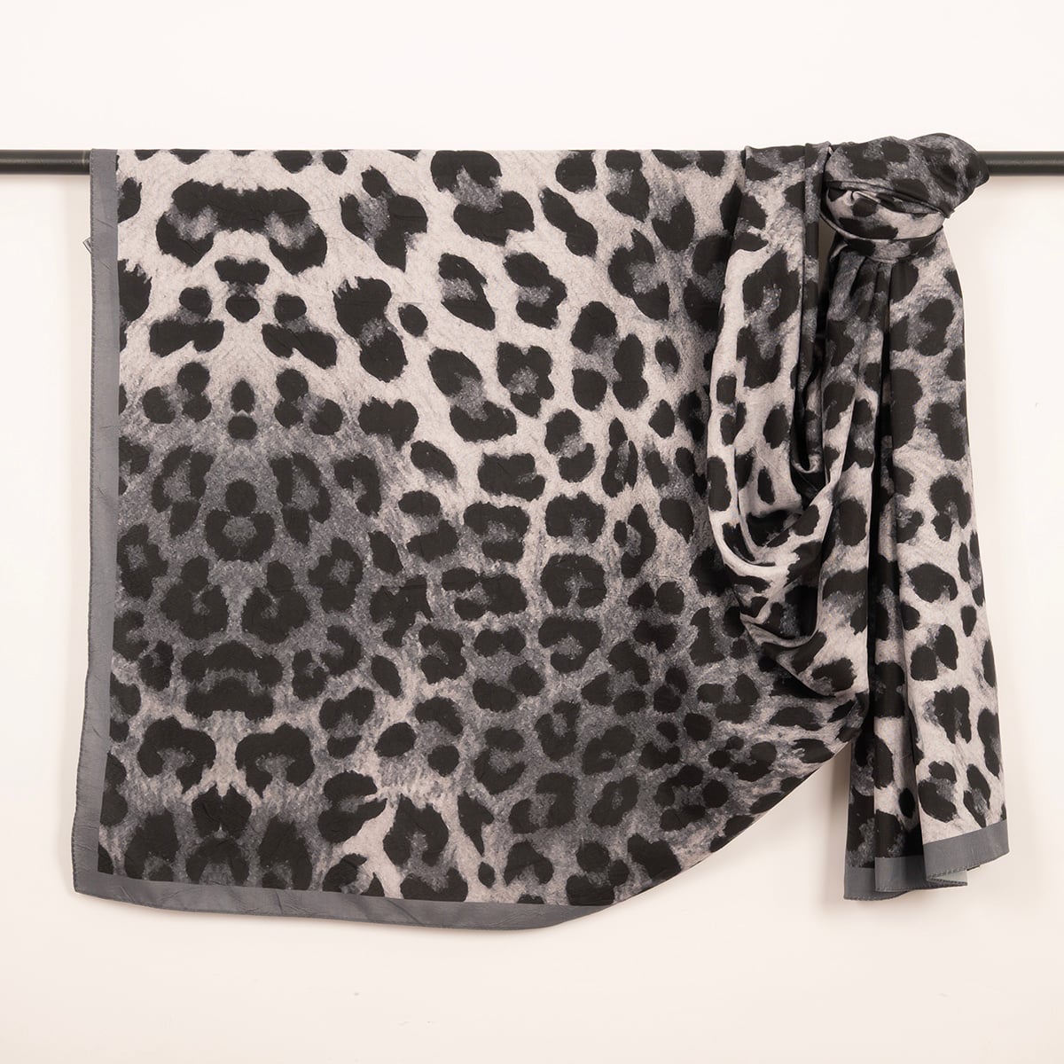 Spring Viscon Şal | Leopar Hover