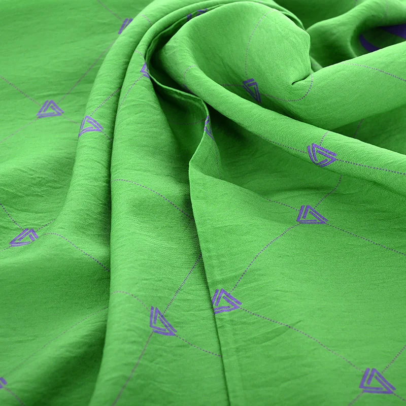 Spring Viscon Eşarp | Logo Hover